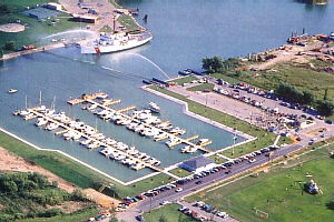 cheboygan_marina_1.jpg