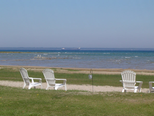 eddies_cottages.jpg