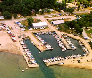 jerrys_marina.jpg