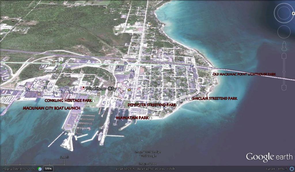 mackinaw_city_3.jpg