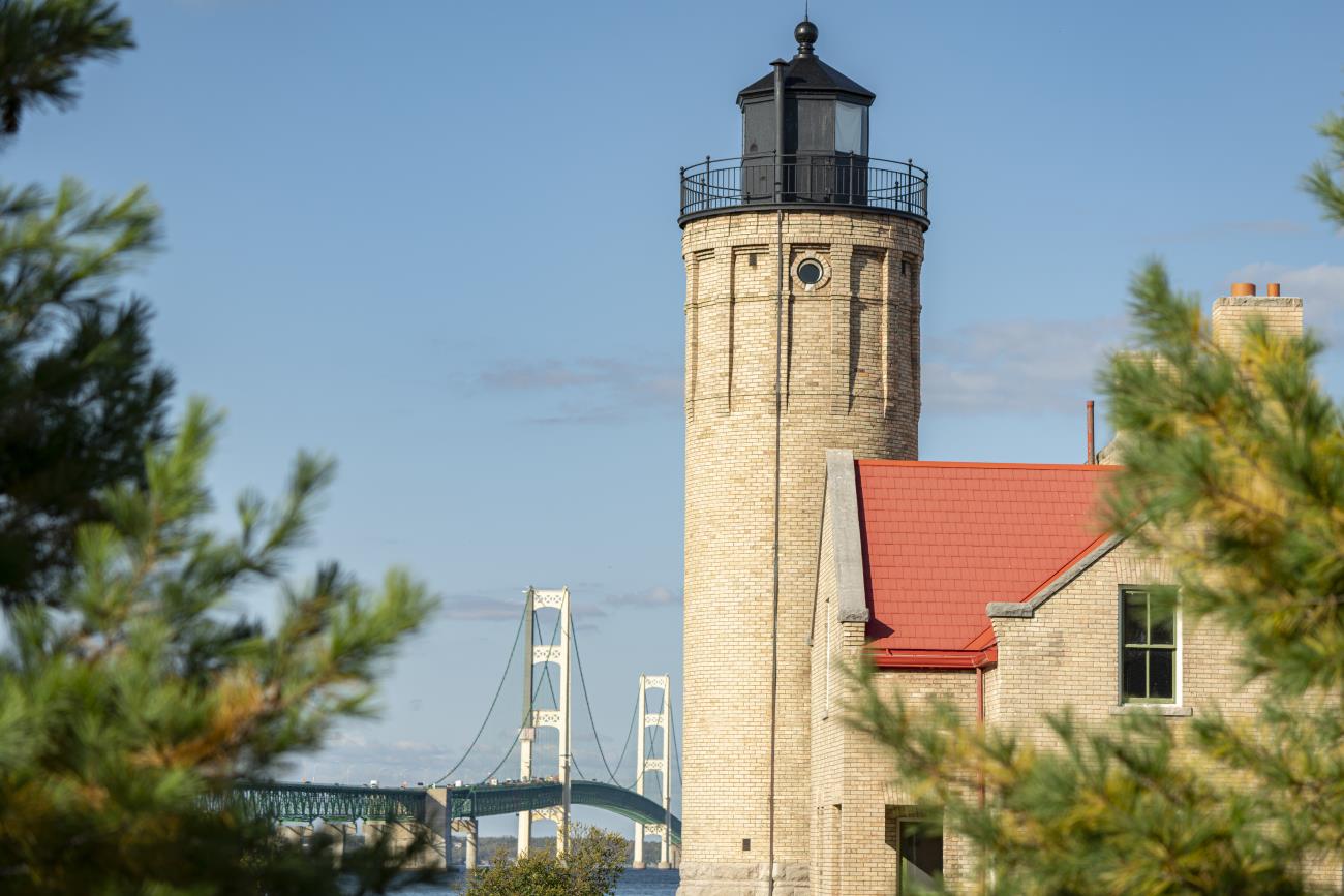 old-mackinaw-point-light.jpg