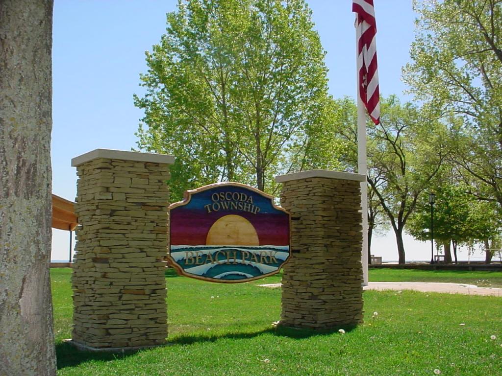 oscoda_twp_beach_park.jpg