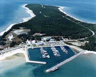 presque_isle_harbor_marina.jpg