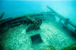 Stern deck hatch and wheel