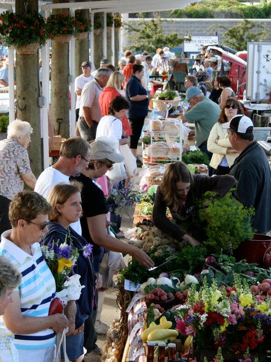 farmers_market_web_1.jpg