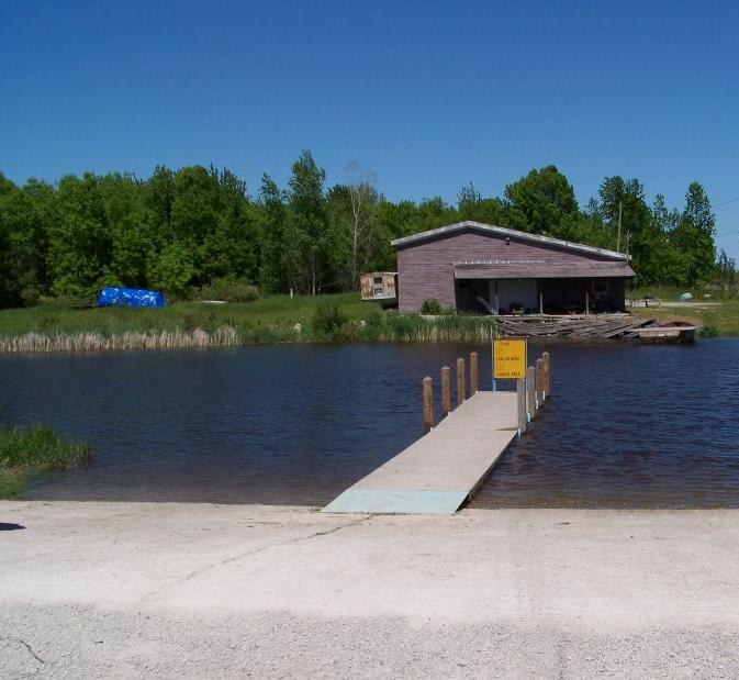 pine_river_roadwigwam_bay2_1.jpg
